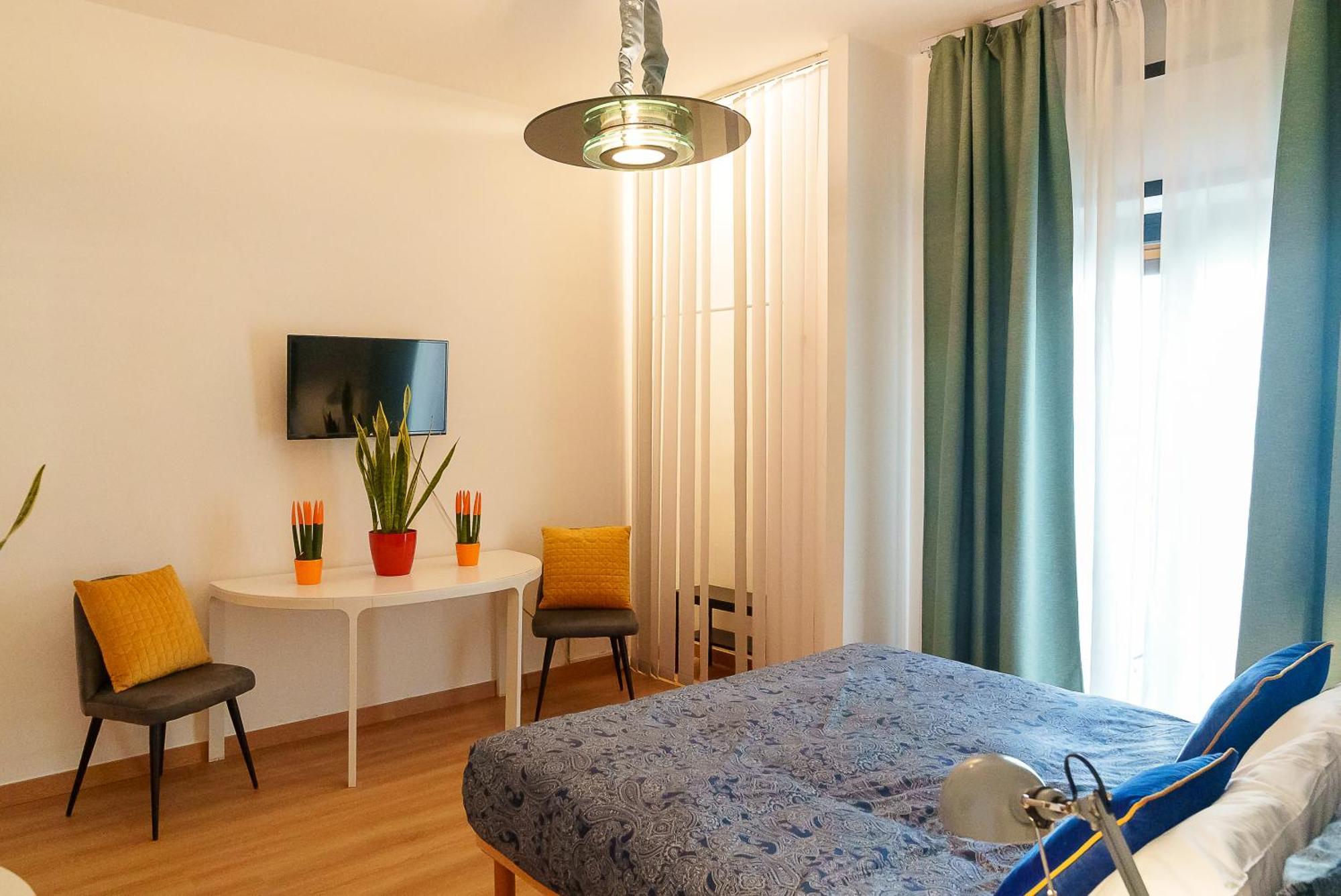 Via Prospero Petroni 9 - Bari Stazione - Hotel ภายนอก รูปภาพ